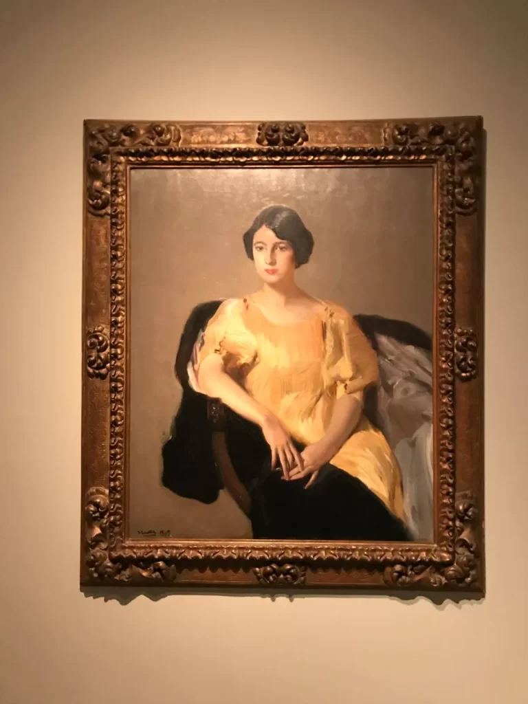 A most interesting concept of an exhibition: Sorolla and the Fashion. Sorolla's paintings and the clothes his models were wearing.