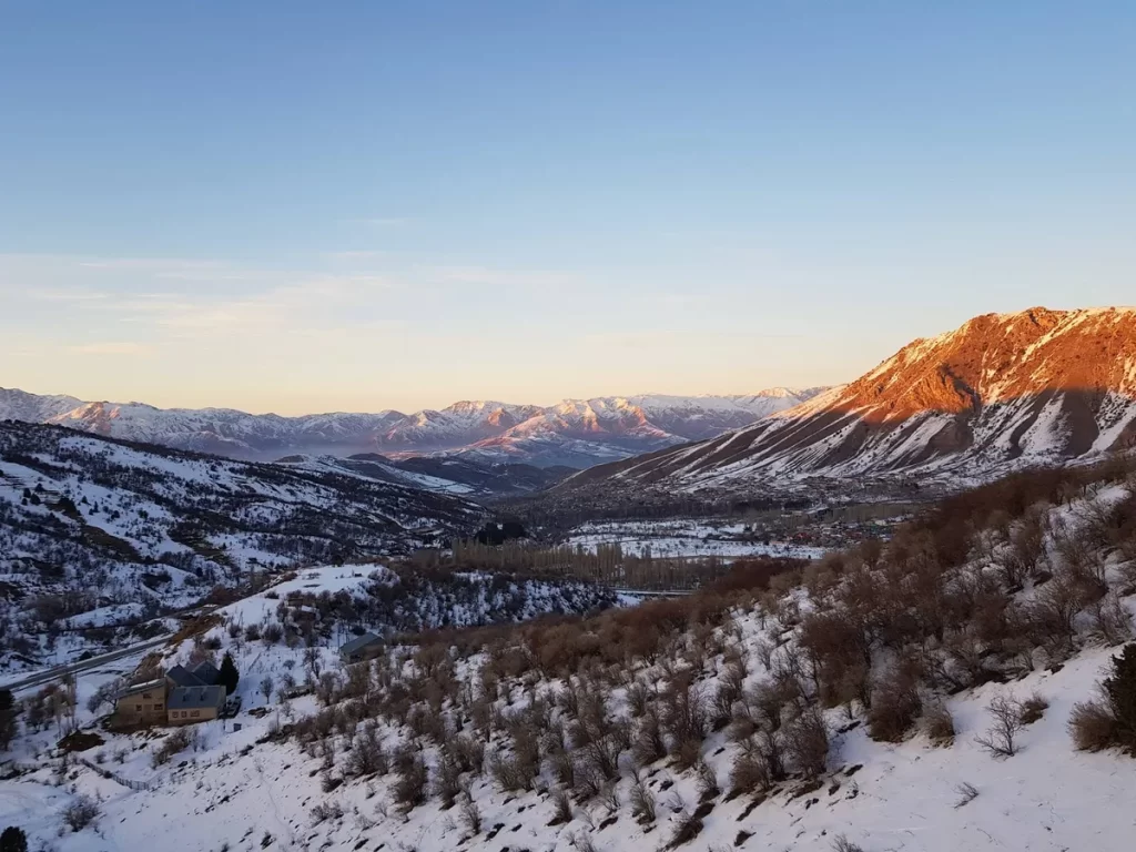 И снова - вид с Чимгана. Красота трудно поддается описанию! Chimgan mountains near Tashkent.